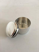 Nice little round pillbox in Silver