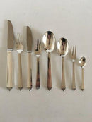 ジョージ ジェンセン スターリングシルバー ピラミッド型カトラリーセット 12人用96個