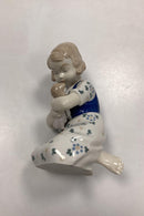 Gräfenthal GDR Figur af Pige med Dukke