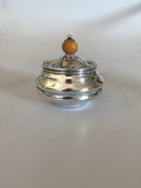 Kay Bojesen 琥珀色旋钮的银色盖子盒