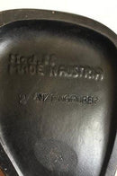 Leopold Anzengruber&#44;维也纳&#44;非洲妇女陶瓷像