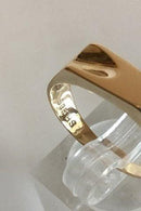 Ring i 14 K. guld. Stemplet HS for Herman Siersbøl