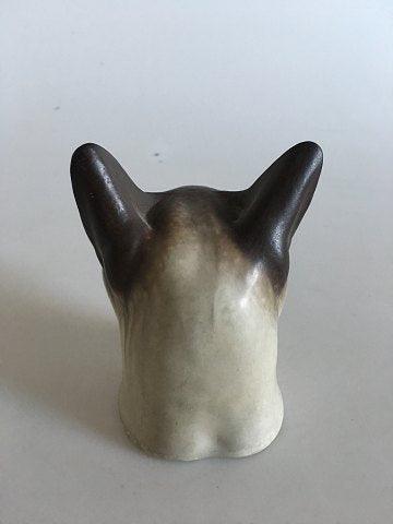 皇家哥本哈根铝质陶器中的猫头像&