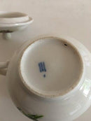 Royal Copenhagen Antik Bouillon Kop med Låg og Håndmalet Blomsterdekoration 1820-1850