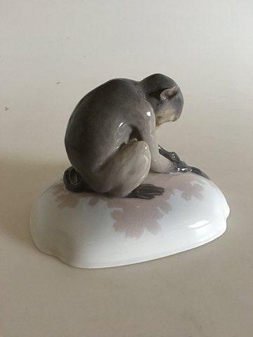 Royal Copenhagen Art Nouveau Abe på låg No 22/11