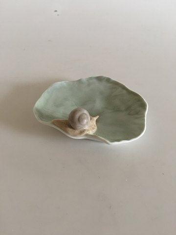 Royal Copenhagen Art Nouveau Skål med snegl No 6/2478
