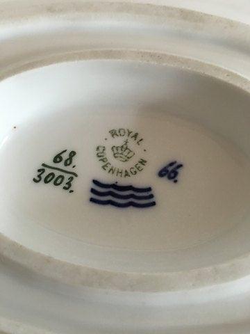 Royal Copenhagen Art Nouveau Gravy Boat with Fish border No 3003.