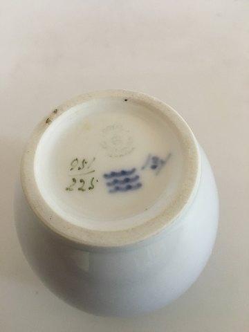 Royal Copenhagen Art Nouveau Vase No. 951/225 med Mælkebøtte dekoration