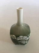 Royal Copenhagen Art Nouveau Vessel Vase No. 439/135 med Skærmblomst dekoration
