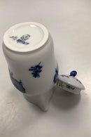 Royal Copenhagen Blå Blomst Flettet kande No 8145