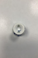 Royal Copenhagen Blå Blomst Kantet Æggebæger No. 8576