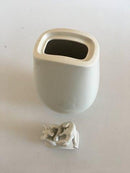 Royal Copenhagen Blanc de Chine Vase med Fan og hund af Johannes Hedegaard No 4362