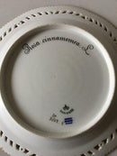 Royal Copenhagen Flora Danica Mittagsteller mit durchbrochenem Rand Nr. 20/3554