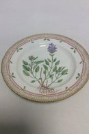Royal Copenhagen Flora Danica Dinner Plate No 624(3549).