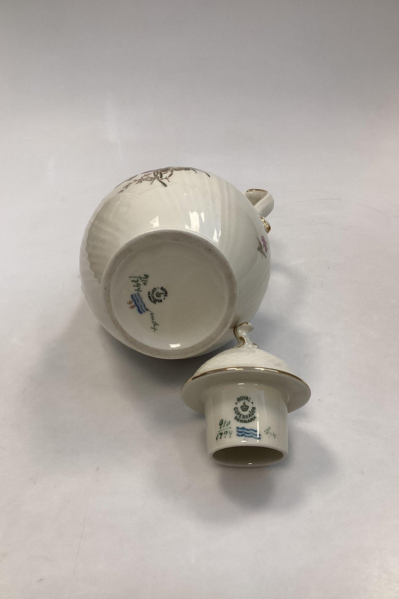Royal Copenhagen Frijsenborg Kaffekande No 1794