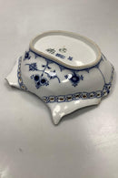 Royal Copenhagen Musselmalet Helblonde Asiet No 1/1075. Med guldkant