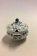 Royal Copenhagen Musselmalet Riflet Sovseterrin No 491