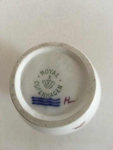 Royal Copenhagen Saksisk Blomst Vase med Romantisk Scene af Henning Larsen (Gamle Larsen)