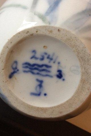 Royal Copenhagen tidlig unika vase af Oluf Jensen fra Marts 1891 no. 2541