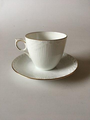 Royal Copenhagen Tradition Hvid Halvblonde m. Guldkant Kaffekop og Underkop No 756