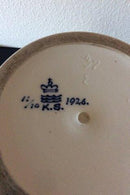 Royal Copenhagen Unika Vase af Karl Sørensen fra 1926 med motiv af mand i båd og køer