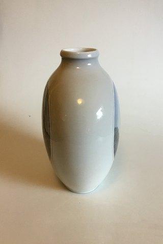 Royal Copenhagen Unika Vase af Theodor Kjølner fra 1932