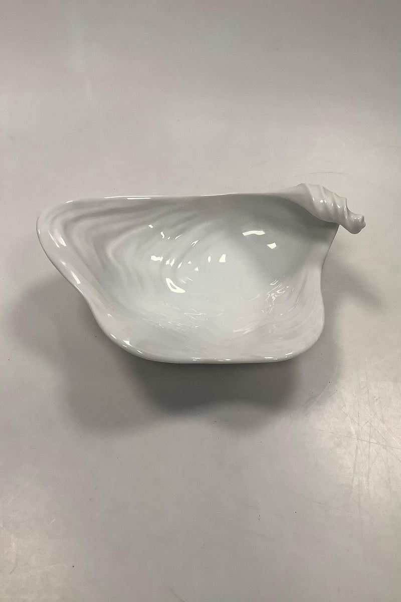 Royal Copenhagen Hvid Konkylie Serveringsskål No 347