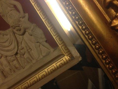 Ipsen Terracotta Relief af "Kærlighedens Aldre" af Bertel Thorvaldsen No 391