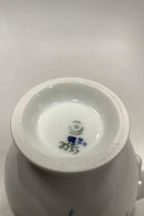 Royal Copenhagen Blå Blomst Flettet Vandkande No 8247