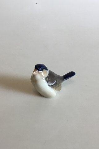 Royal Copenhagen Bird Figurine No. 1040