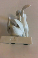 Bing & Grøndahl Thorvaldsen Figur af Amor ridende på en svarne No 10