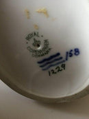 ロイヤルコペンハーゲン フィギュア 水浴び少女 No1229