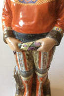 Royal Copenhagen Overglasur figur af Grønlandsk pige No 12224