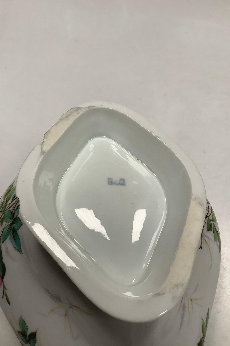 Bing og Grøndahl Antik Rosen Stel Terrin