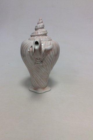 Royal Copenhagen Rosa Konkylie Kaffekande No 14181