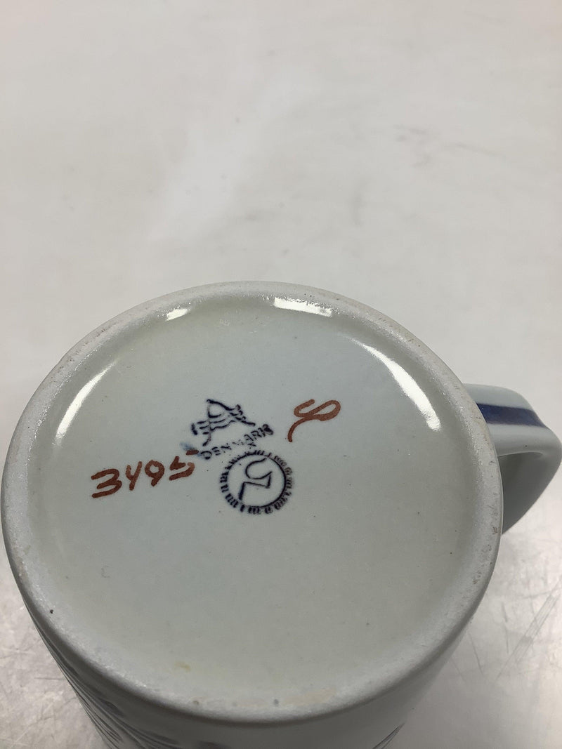 Royal Copenhagen Aluminia Dronning Margrethe Lille Årskrus fra 1967