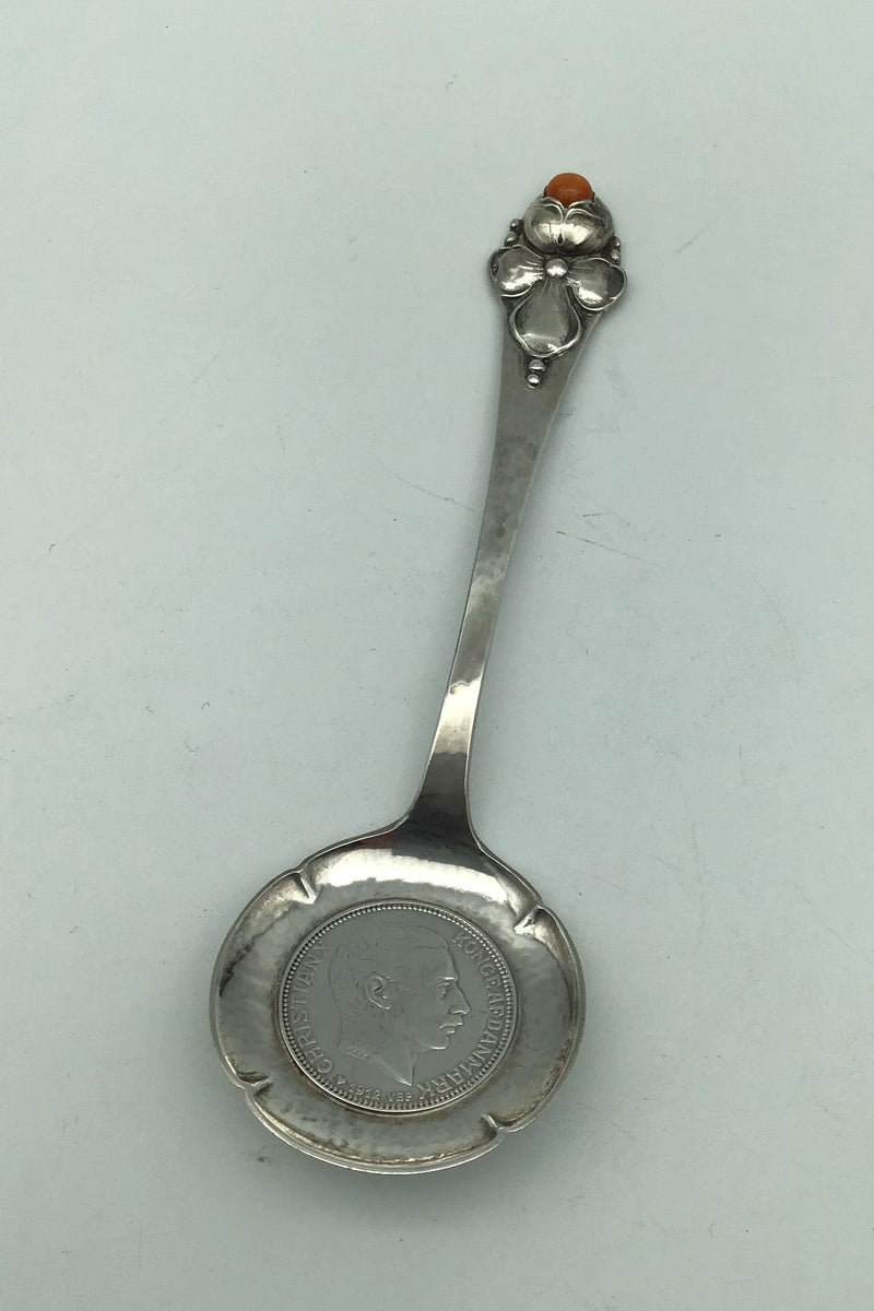 Dansk Arbejde (DTA) Sølv Serveringsspade med Rav og Mønt