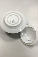 Royal Copenhagen Musselmalet Riflet Lille rund terrin No 205 N2