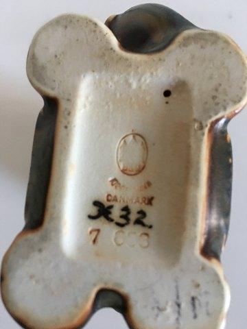 Bing & Grondahl Elefant mit Howdah-Figur Nr. 2128 aus Steingut