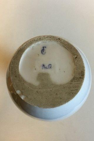 Bing & Grøndahl Unikavase designet af Fanny Garde. Dekoreret med kirsebærgren i blå farver