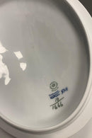 Royal Copenhagen Blå Blomst Svejfet Terrin No. 1666