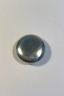 Hanne Emilie Winther Silberne Pillendose Französisches Lilienmotiv