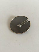 Hans Hansen Broche i Oxideret Sterling Sølv med Perler og Forgyldt Kant.