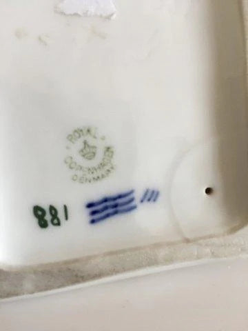 Royal Copenhagen Art Nouveau Frø Brevvægt No 881