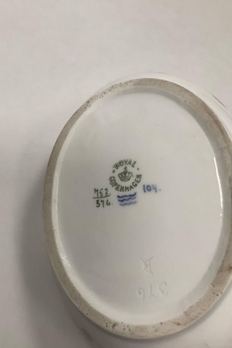 Royal Copenhagen Art Nouveau Fugleskål No 753/376