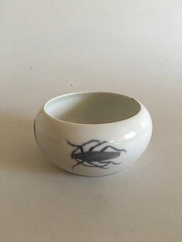 Royal Copenhagen Art Nouveau Skål med Bille og svampe No 1069/681