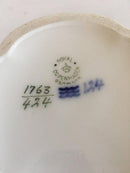 Royal Copenhagen Lågskål No 1763/424 med Blå Blomster Motiv