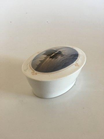 Royal Copenhagen Lågskål No 1912/1756 med Havne og Sejlbådsmotiv