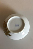 Royal Copenhagen Kleine Schale mit Dekoration in Gold