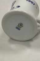 Royal Copenhagen Gedenkbecher zum 25-jährigen Regierungsjubiläum von Königin Margrethe 1972 - 1997